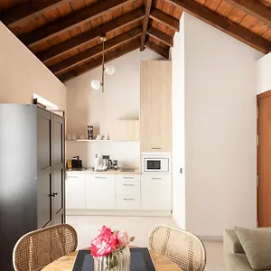 Casa Señorial Del Siglo Xviii Apartahotel